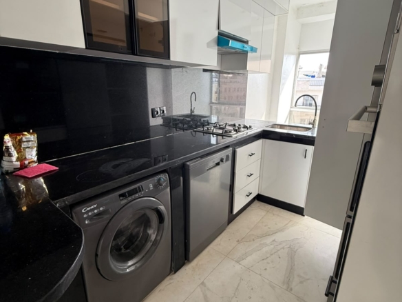 Appartement rénové de 96 m² à louer à Maârif