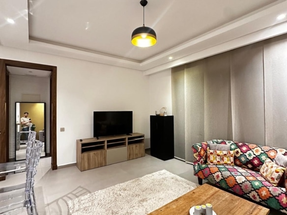 Studio meublé à louer boulevard Ghandi