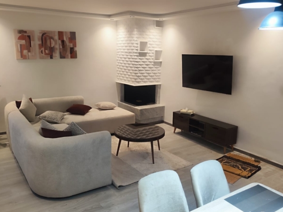 À louer – Bel appartement meublé rénové à neuf avec grande terrasse – Bourgogne